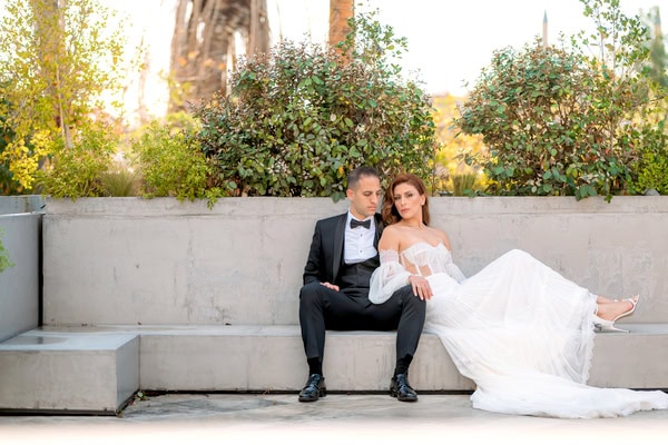 Winter Wedding With Christmas Glow