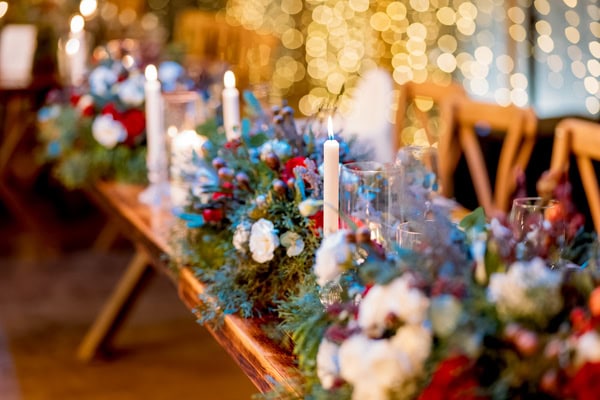 Winter Wedding With Christmas Glow