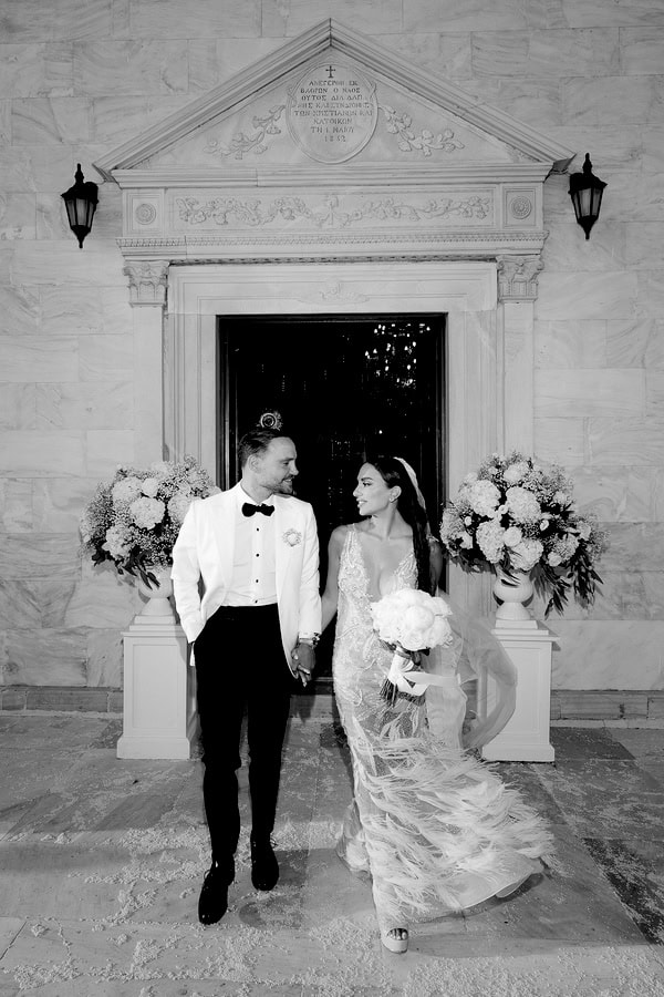 Elegant Summer Wedding In Tinos With White Details