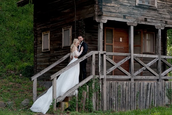 Όμορφος φθινοπωρινός γάμος στην Θεσσαλονίκη με chic λεπτομέρειες | Στέλλα & Θεολόγος