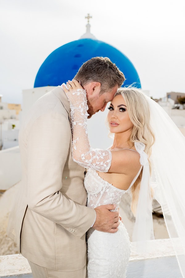 Modern Neutral Wedding With Breathtaking Views