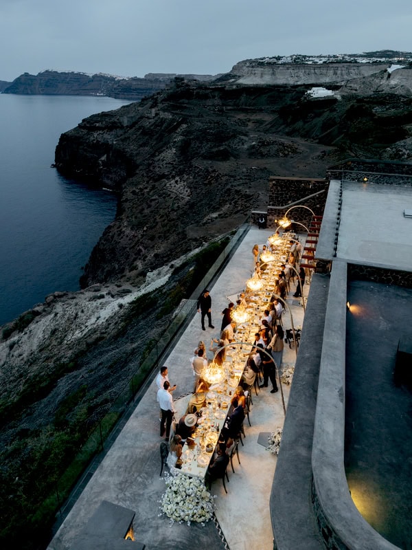 Modern Neutral Wedding With Breathtaking Views