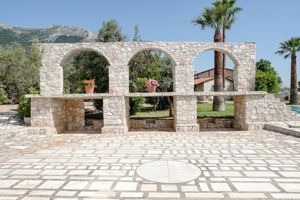 Plan Your Wedding At Ktima Kekropia With Unique Style