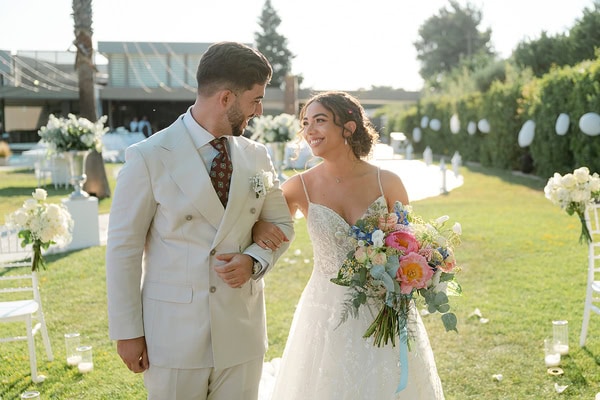 Ρομαντικός destination γάμος με chic λεπτομέρειες και ταξιδιωτική έμπνευση | Bruna & Alfonso