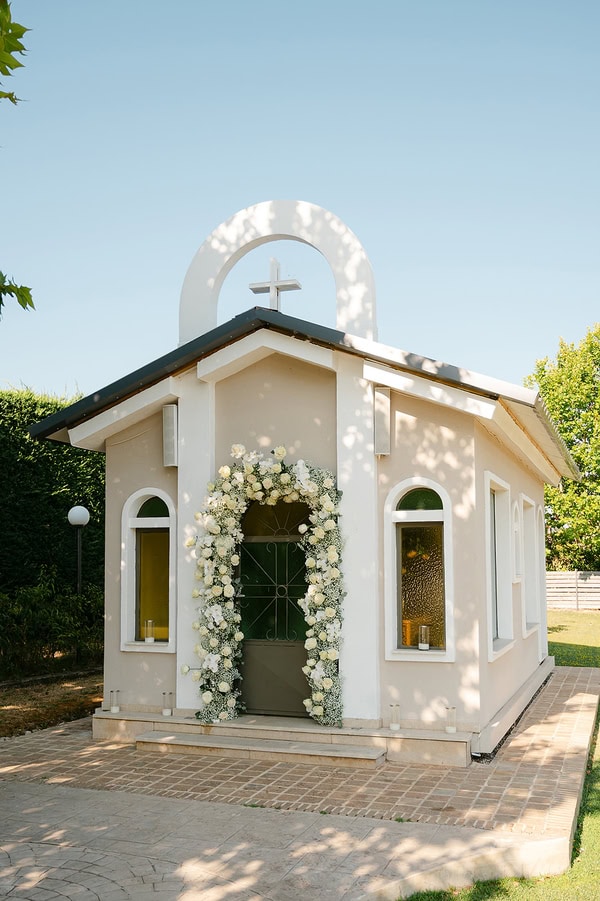 Romantic Destination Wedding With Chic Travel Inspired Details