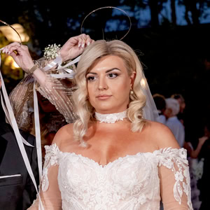 Ρομαντικός φθινοπωρινός γάμος με λεύκα άνθη | Ειρήνη & Κωνσταντίνος