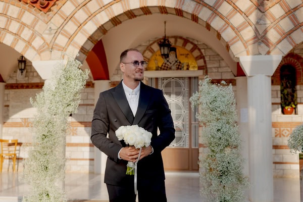 Romantic Wedding Babys Breath Chic Details