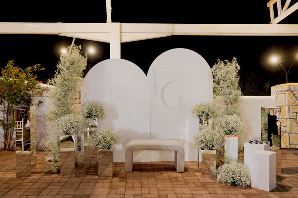 Romantic Wedding Babys Breath Chic Details