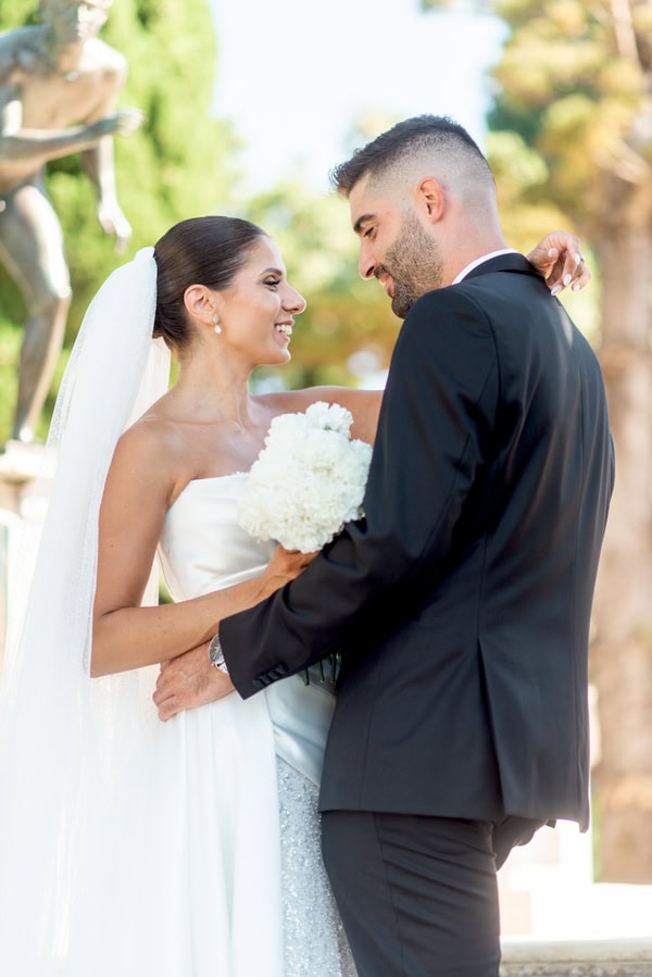 Romantic Wedding With White And Gold Details Patra