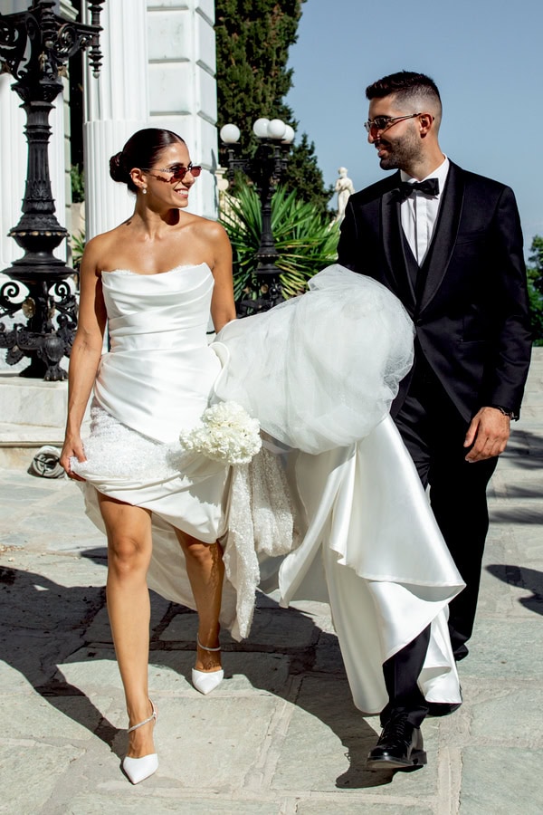 Romantic Wedding With White And Gold Details Patra