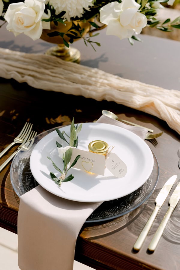 Rustic Wedding Kefalonia White Green Decor