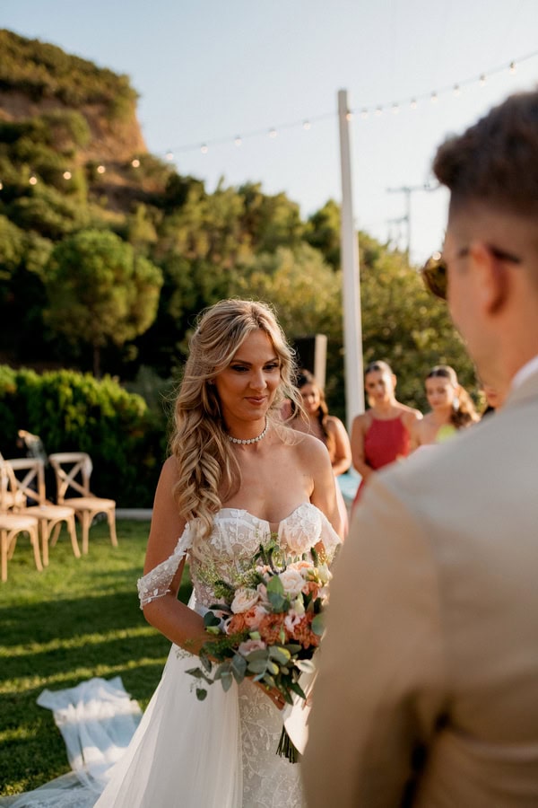 Summer Garden Style Wedding With Romantic Details