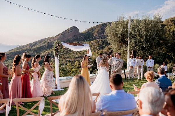 Summer Garden Style Wedding With Romantic Details