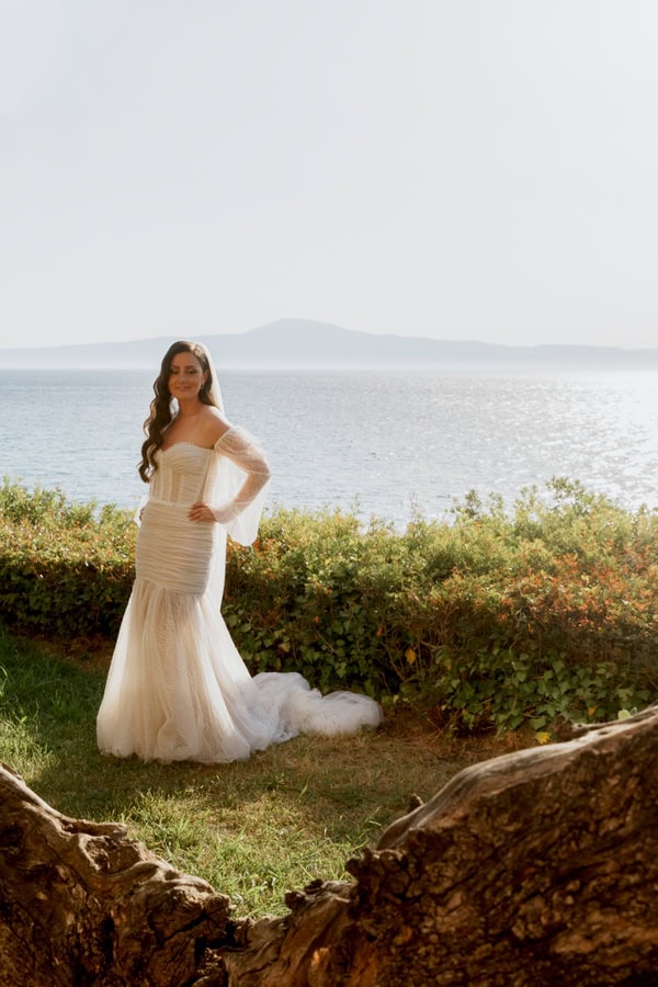 Summer Wedding With Mediterranean Details