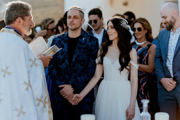 Summer Wedding With Musical Details In Serifos