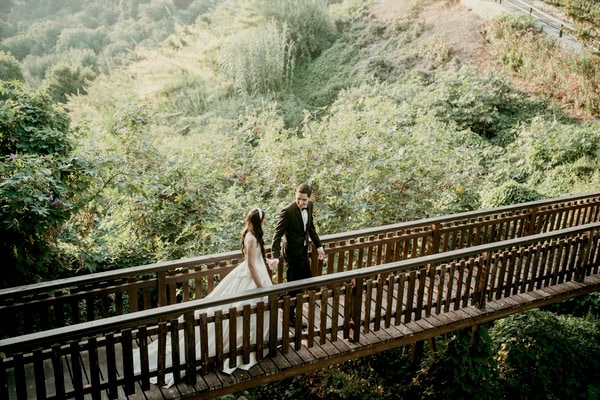 Summer Wedding With Romantic Details In Nicosia
