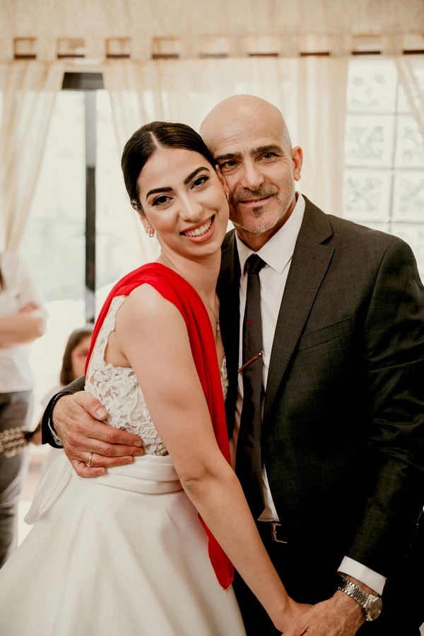 Summer Wedding With Romantic Details In Nicosia