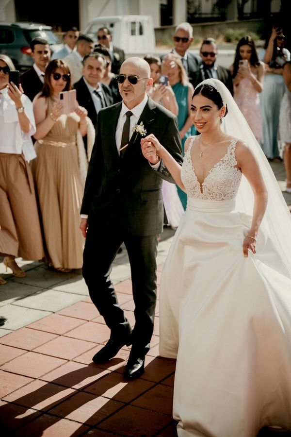 Summer Wedding With Romantic Details In Nicosia