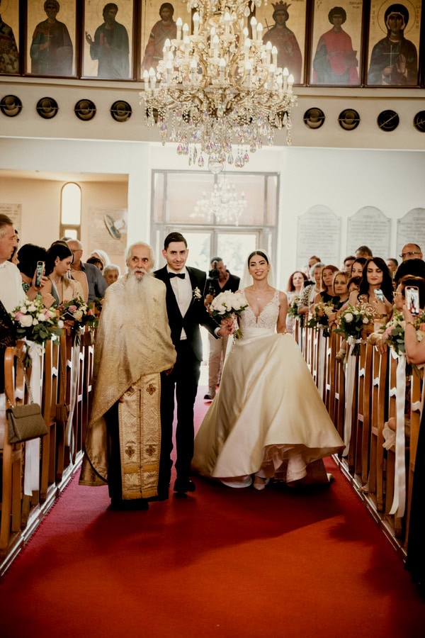 Summer Wedding With Romantic Details In Nicosia
