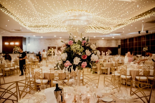 Summer Wedding With Romantic Details In Nicosia