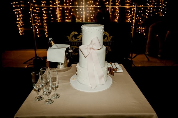 Summer Wedding With Romantic Details In Nicosia