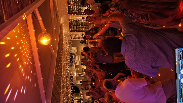 wedding-djs-santorini-entertainment-10