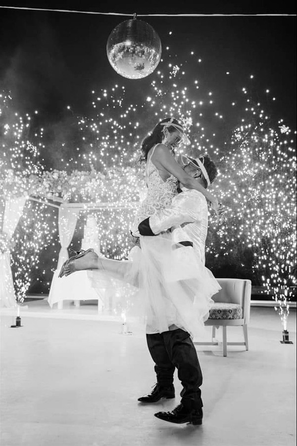 wedding-djs-santorini-entertainment-19