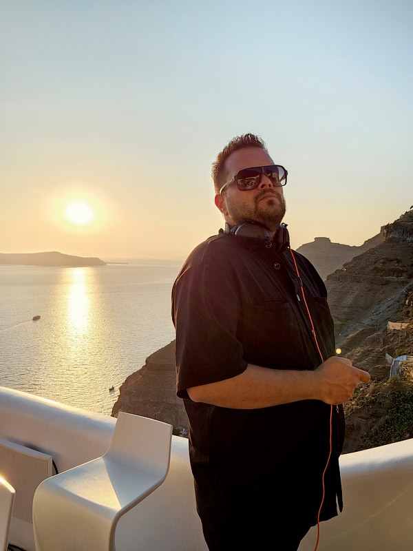 wedding-djs-santorini-entertainment-6