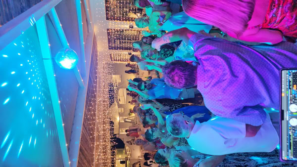 wedding-djs-santorini-entertainment-9