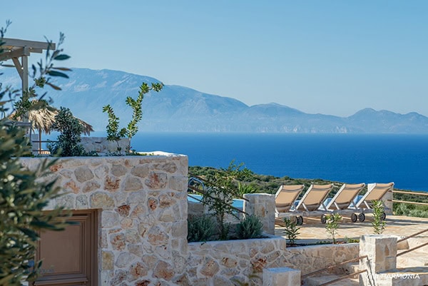 wedding-venues-blue-cave-villas_18