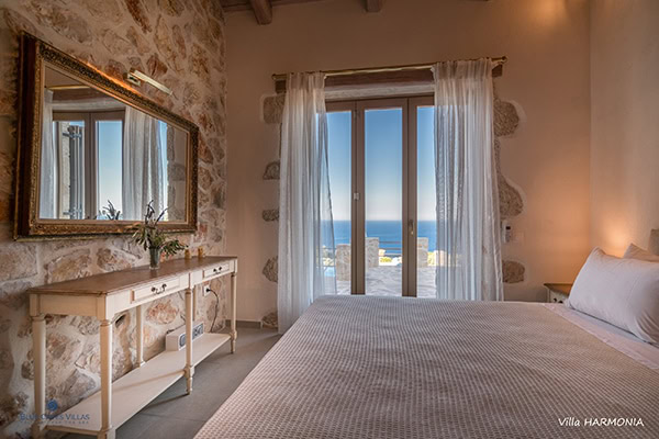 wedding-venues-blue-cave-villas_24