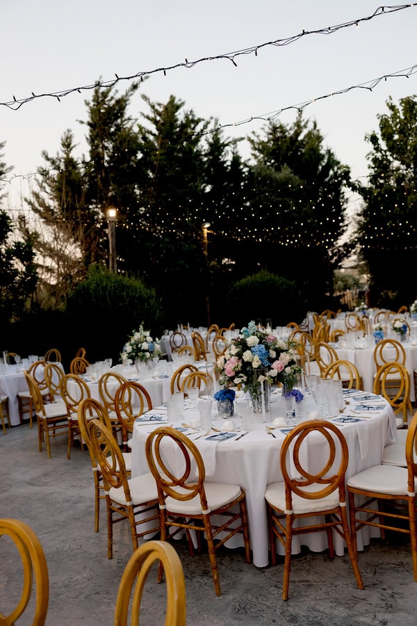 Beautiful Summer Wedding Blue Hues Chinoiserie Details