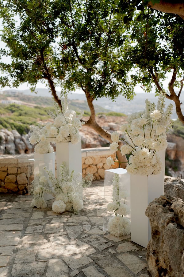 Destination Romantic Wedding Rethymno White  Blooms