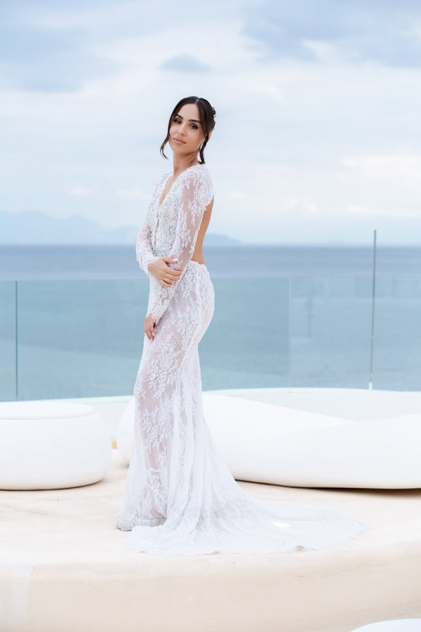 Dreamy Wedding With White Florals And Elegant Style