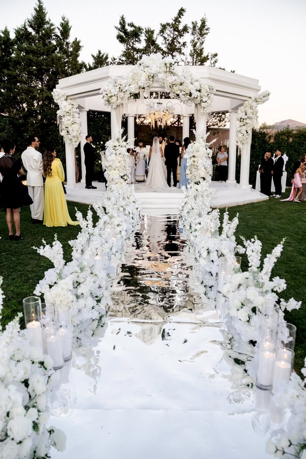 Dreamy Wedding With White Florals And Elegant Style