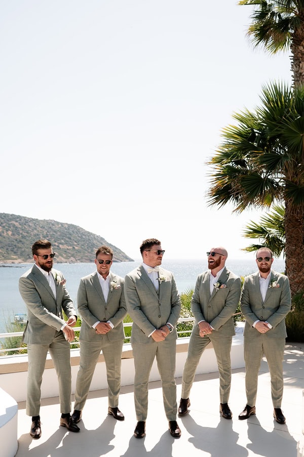 Elegant Seaside Wedding Prettiest Details