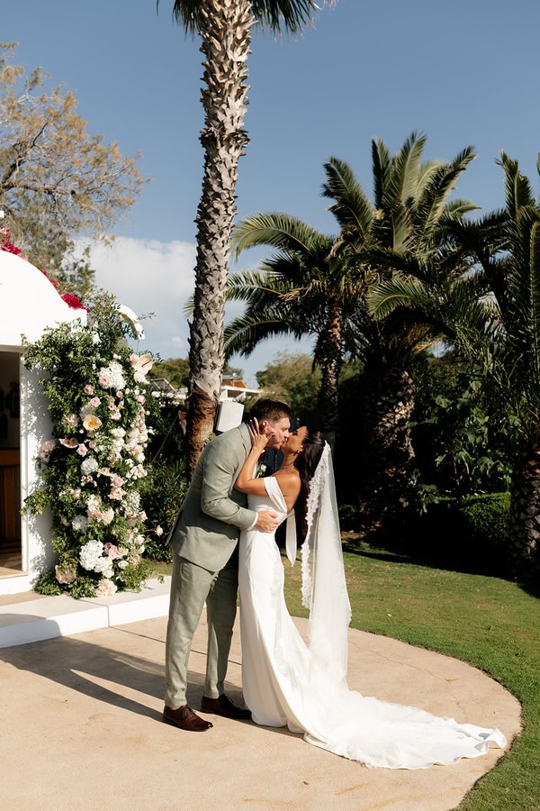 Elegant Seaside Wedding Prettiest Details