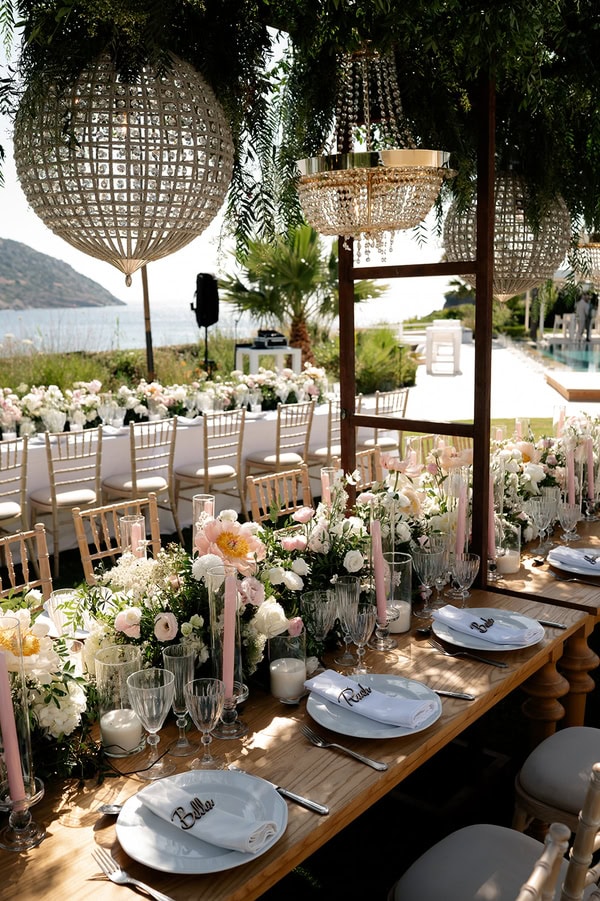 Elegant Seaside Wedding Prettiest Details
