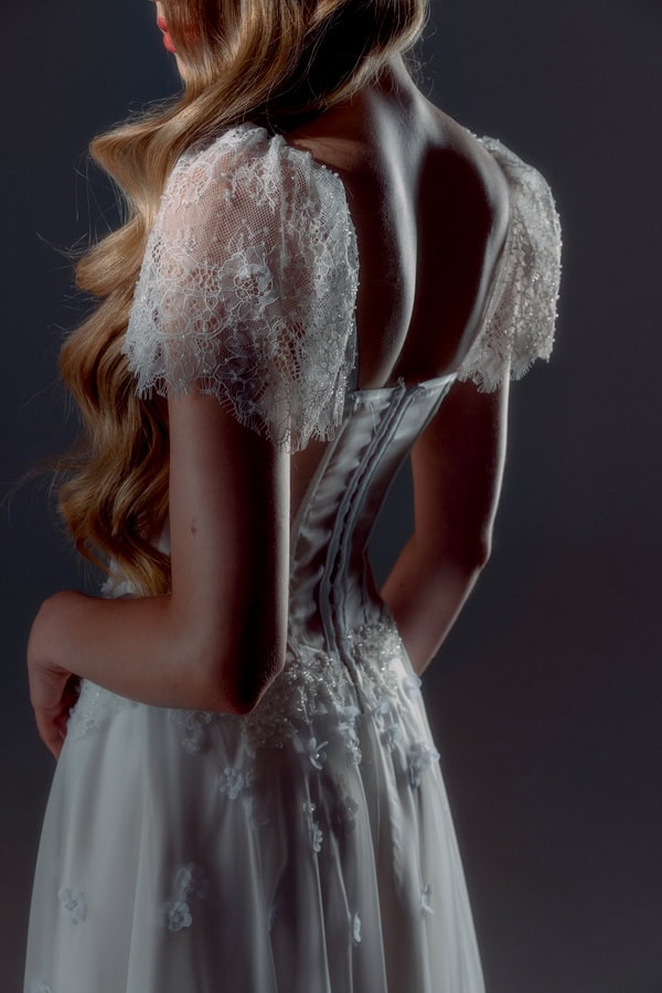 Ethereal Wedding Dresses By Lamprini Mourouti That Highlight Each Brides Character
