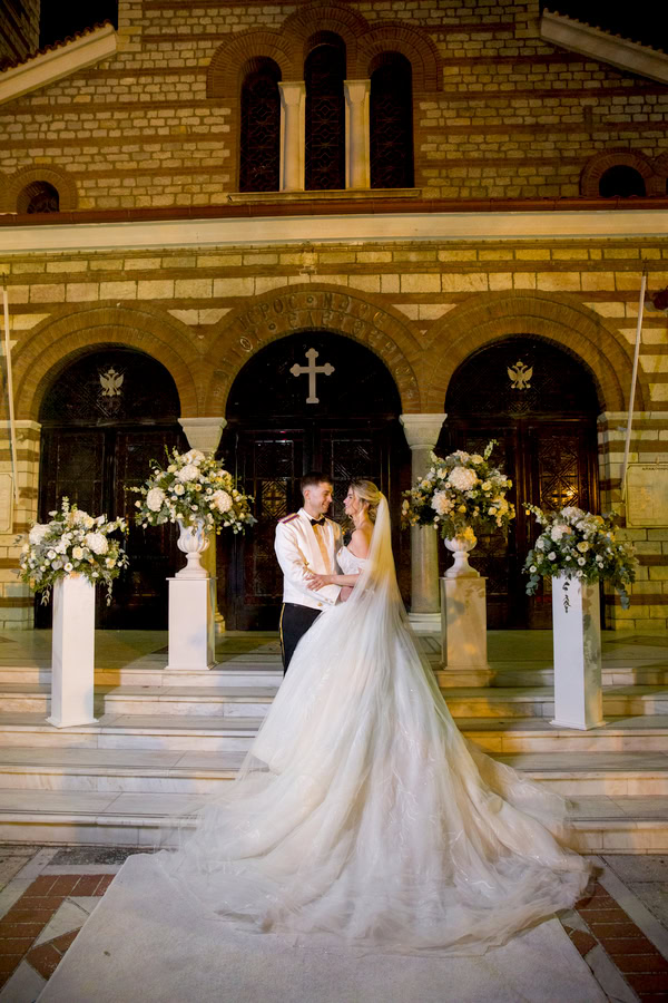 Military Wedding Thessaloniki White Flowers