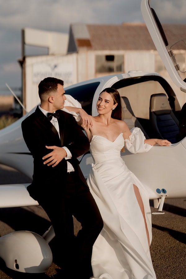 Romantic Chic Wedding Heraklio With White Flowers