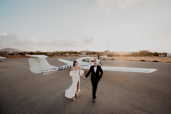 Romantic Chic Wedding Heraklio With White Flowers