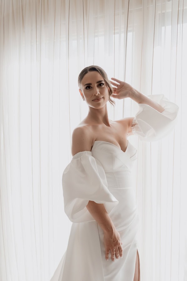 Romantic Chic Wedding Heraklio With White Flowers