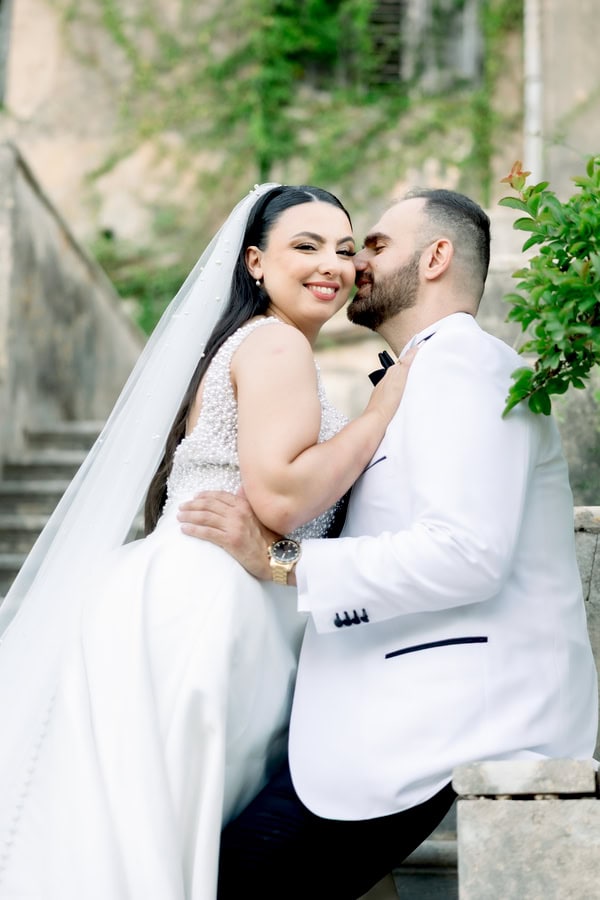 Romantic Summer Wedding With White And Gold Details