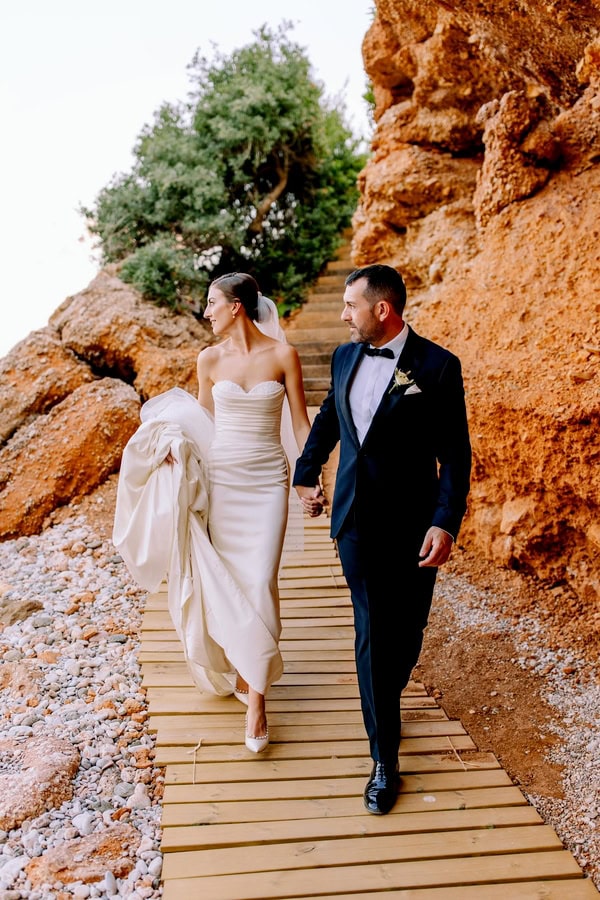 Romantic Wedding With White Florals