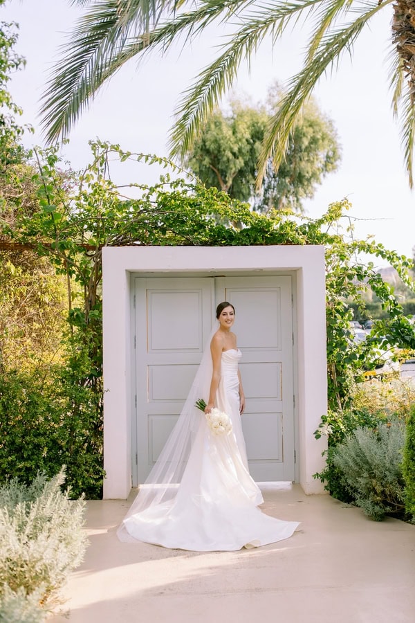 Romantic Wedding With White Florals