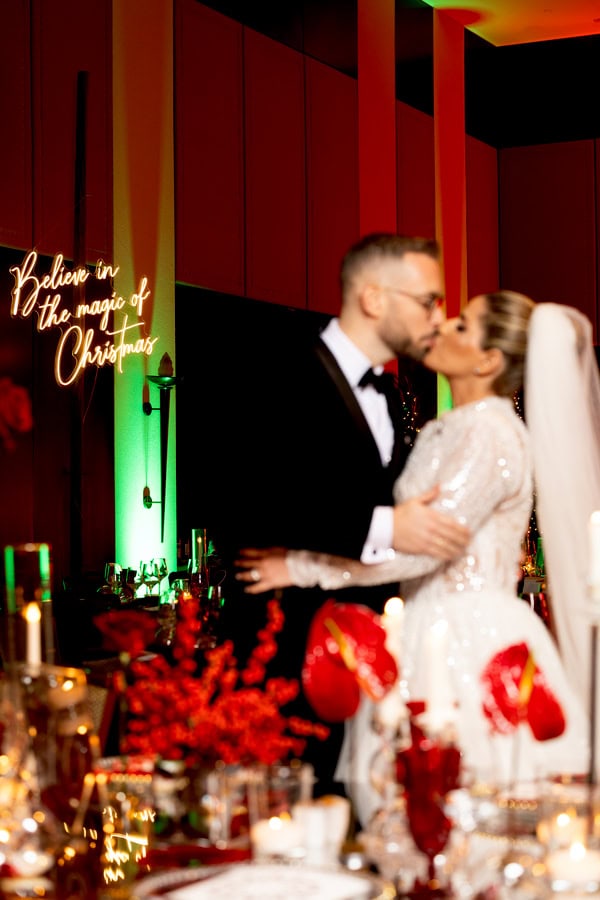 Stunning Christmas Wedding Deep Red Hues Luxurious Blooms