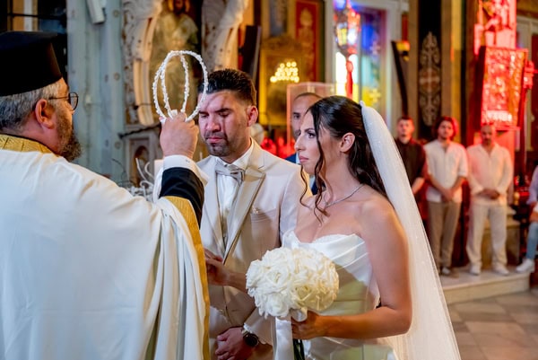 Summer Chic Wedding In Syros