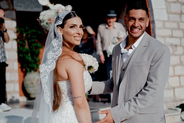 Summer Romantic Wedding With White And Dusty Pink Details