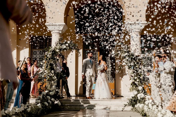 Chic Wedding All White Blooms